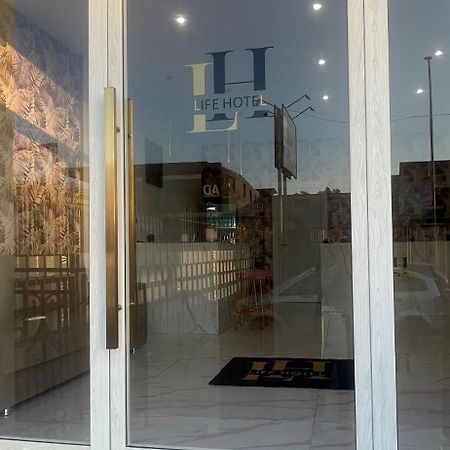 Life Hotel Casalnuovo Di Napoli Exterior foto